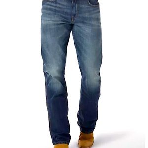 Wrangler Retro Relaxed Bootcut Jeans